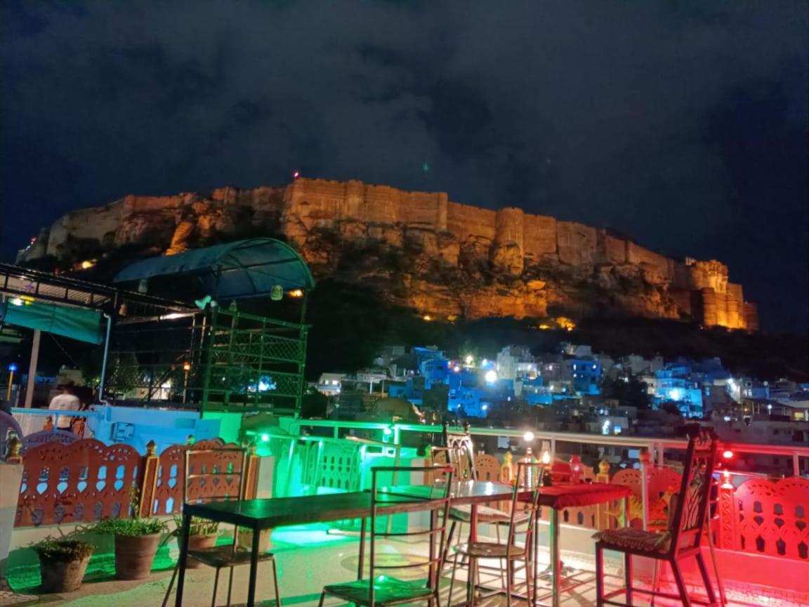 Golden Dreams Guest House Jodhpur  Ngoại thất bức ảnh