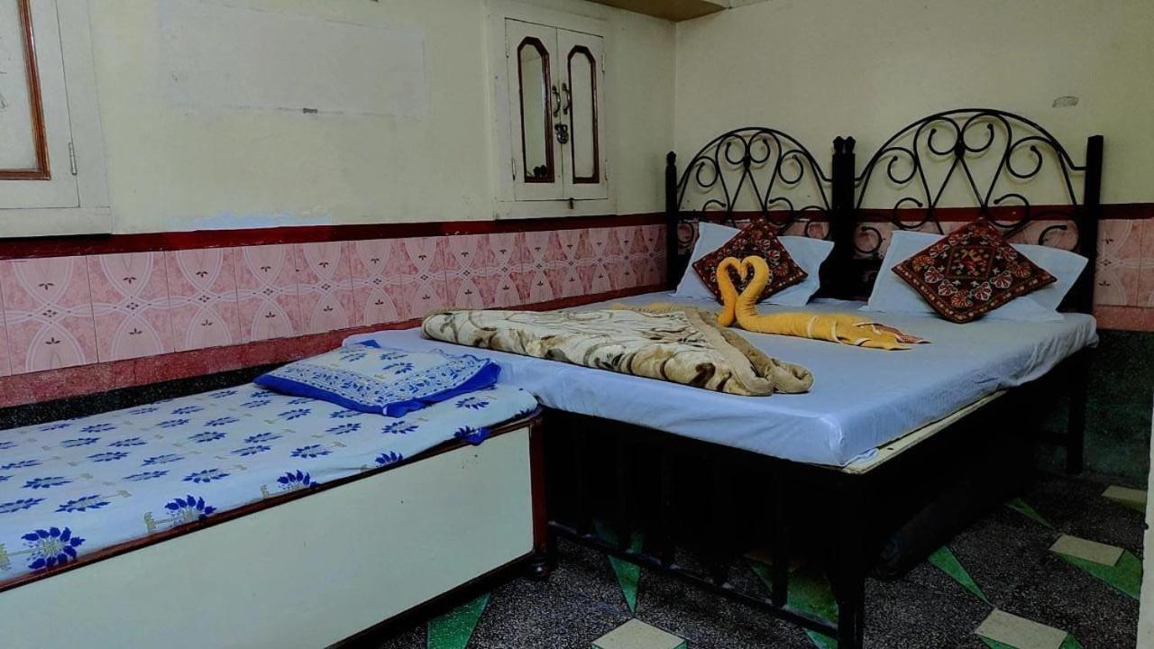 Golden Dreams Guest House Jodhpur  Ngoại thất bức ảnh